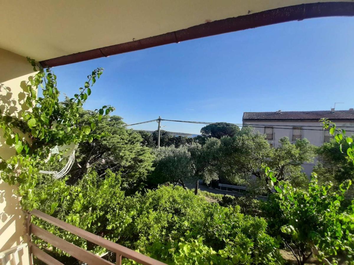 Apartment Spanjol Anka Rab Town Luaran gambar